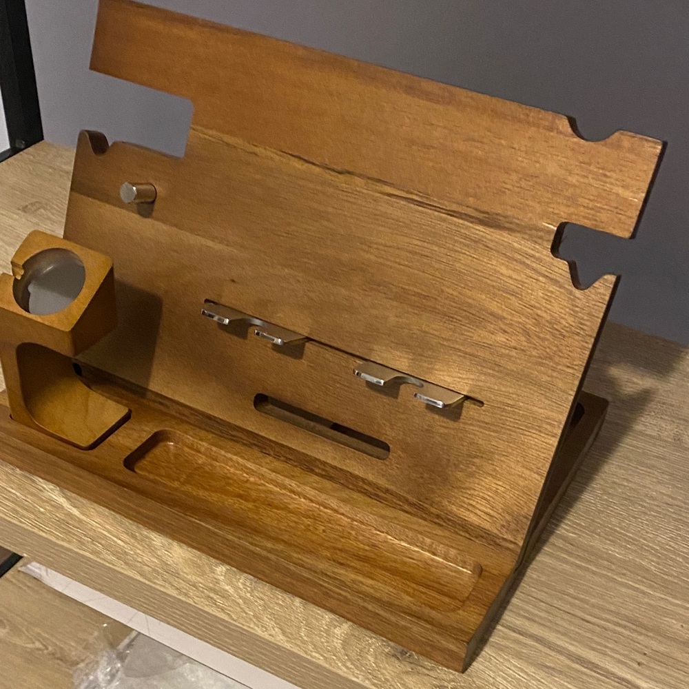 Wooden Tablet and Accessory Stand